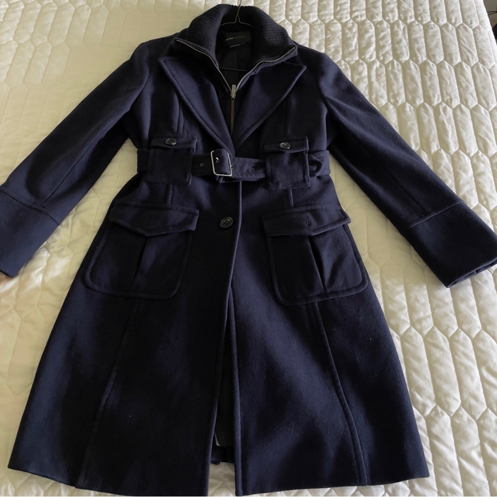 BCBGMaxAzria Navy Trench Coat 80% virgin wool size M